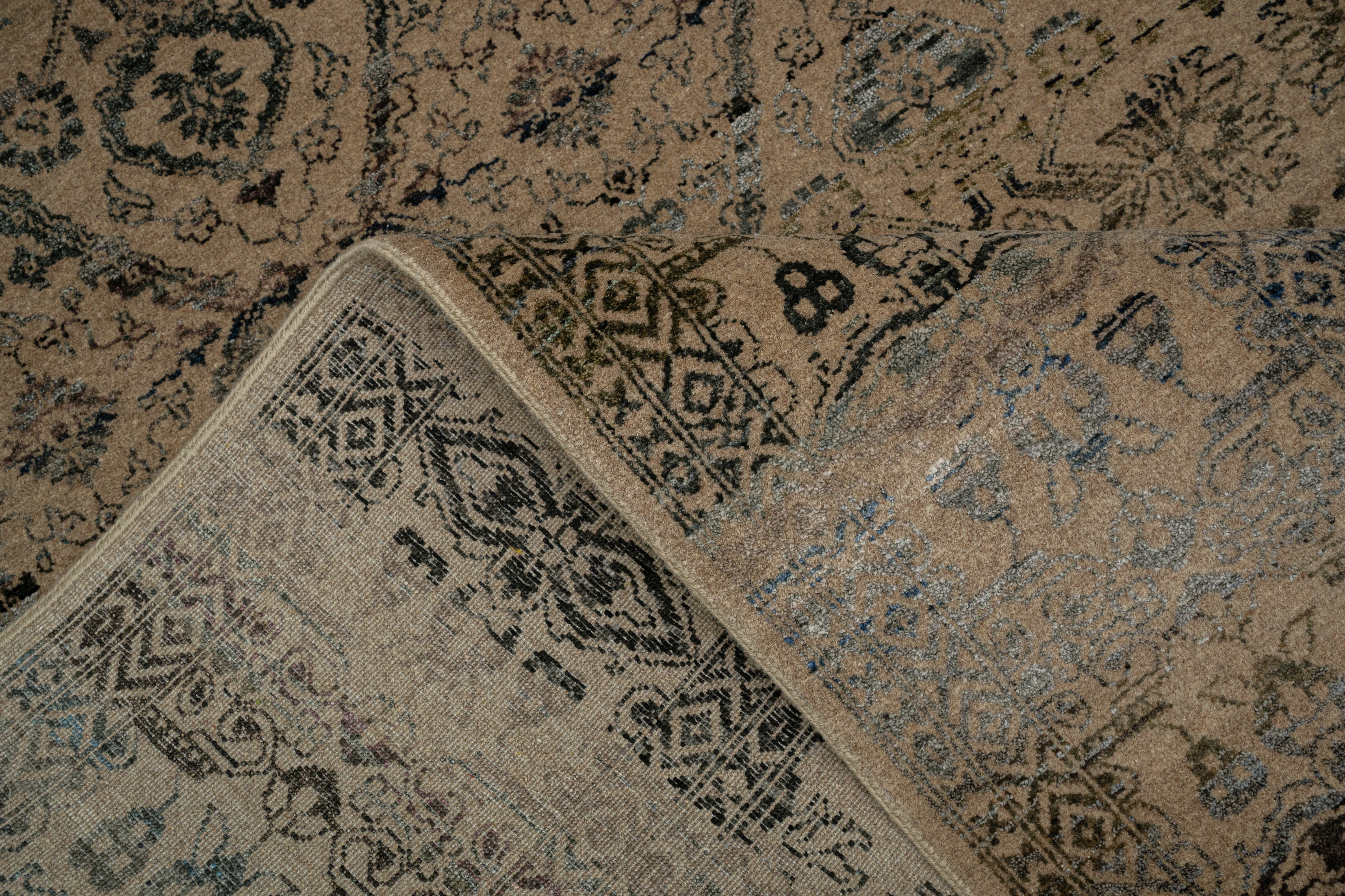 Handknotted Modern Carpet DIA- 472 HALI B